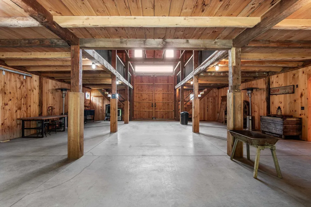 15 Flintlock Farm Road Dunbarton NH 03046