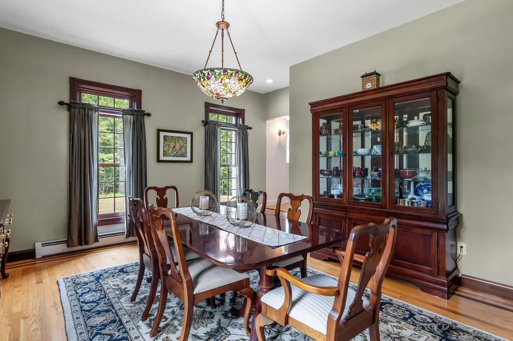 15 Flintlock Farm Road Dunbarton NH 03046