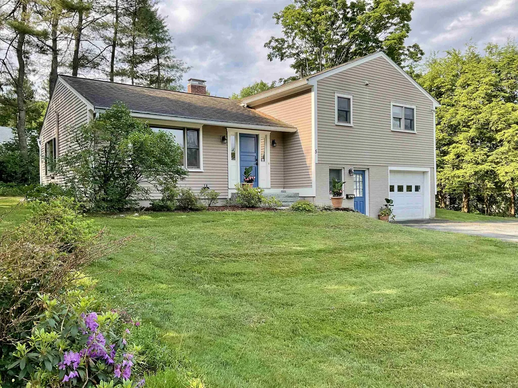 5 Fairview Avenue Hanover NH 03755