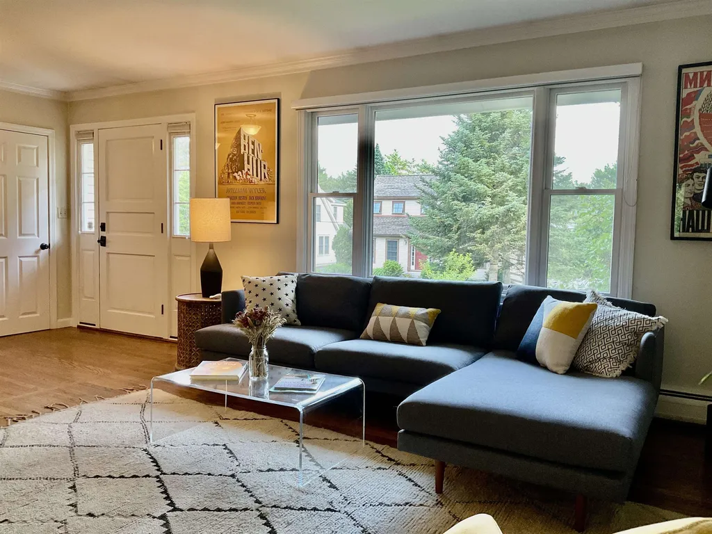 5 Fairview Avenue Hanover NH 03755