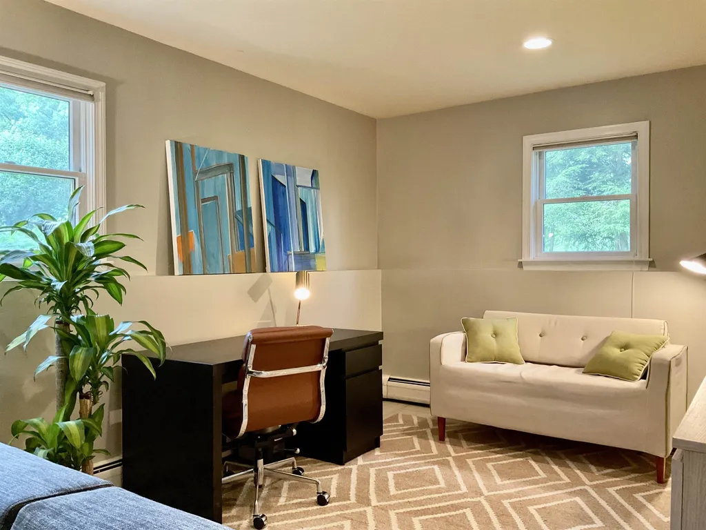 5 Fairview Avenue Hanover NH 03755