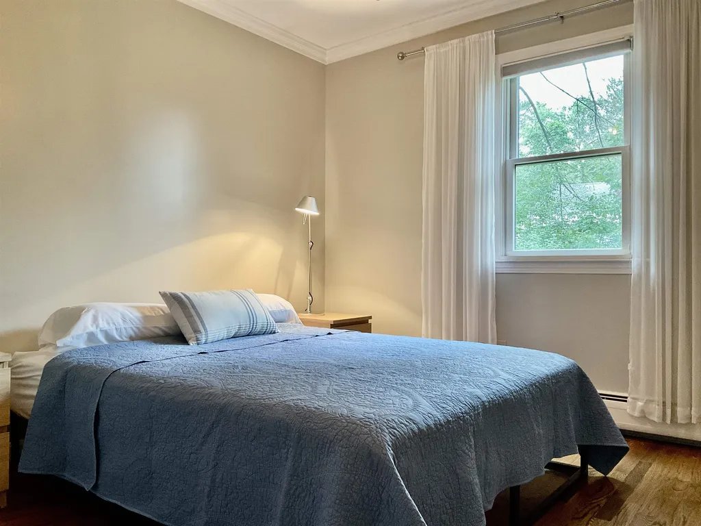 5 Fairview Avenue Hanover NH 03755