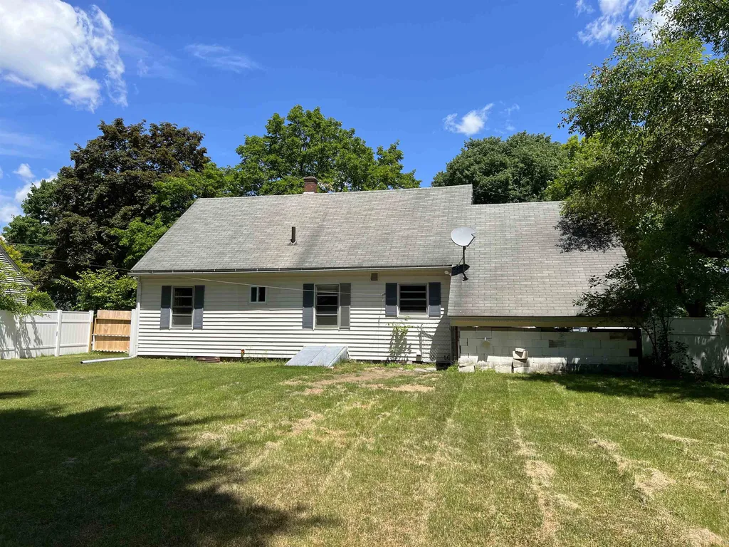 4 Bates Street Keene NH 03431