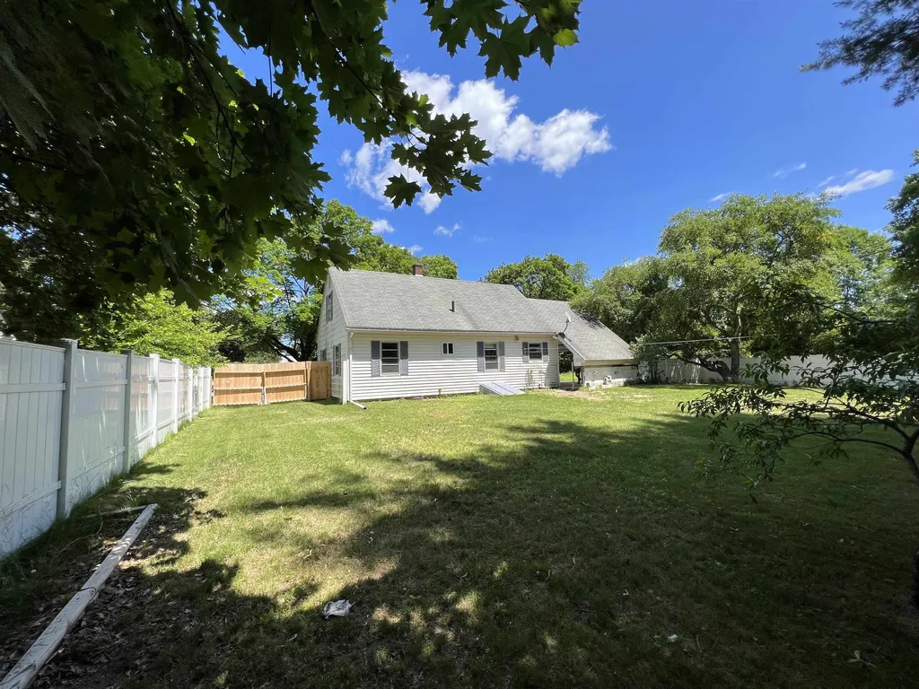 4 Bates Street Keene NH 03431