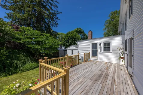 4 Penn Lane Exeter NH 03833