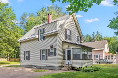 8 Fair Street Franklin NH 03235