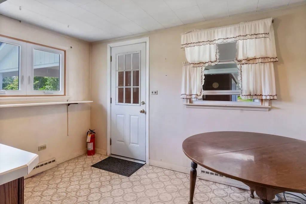 3 Hayward Road Plainfield NH 03781
