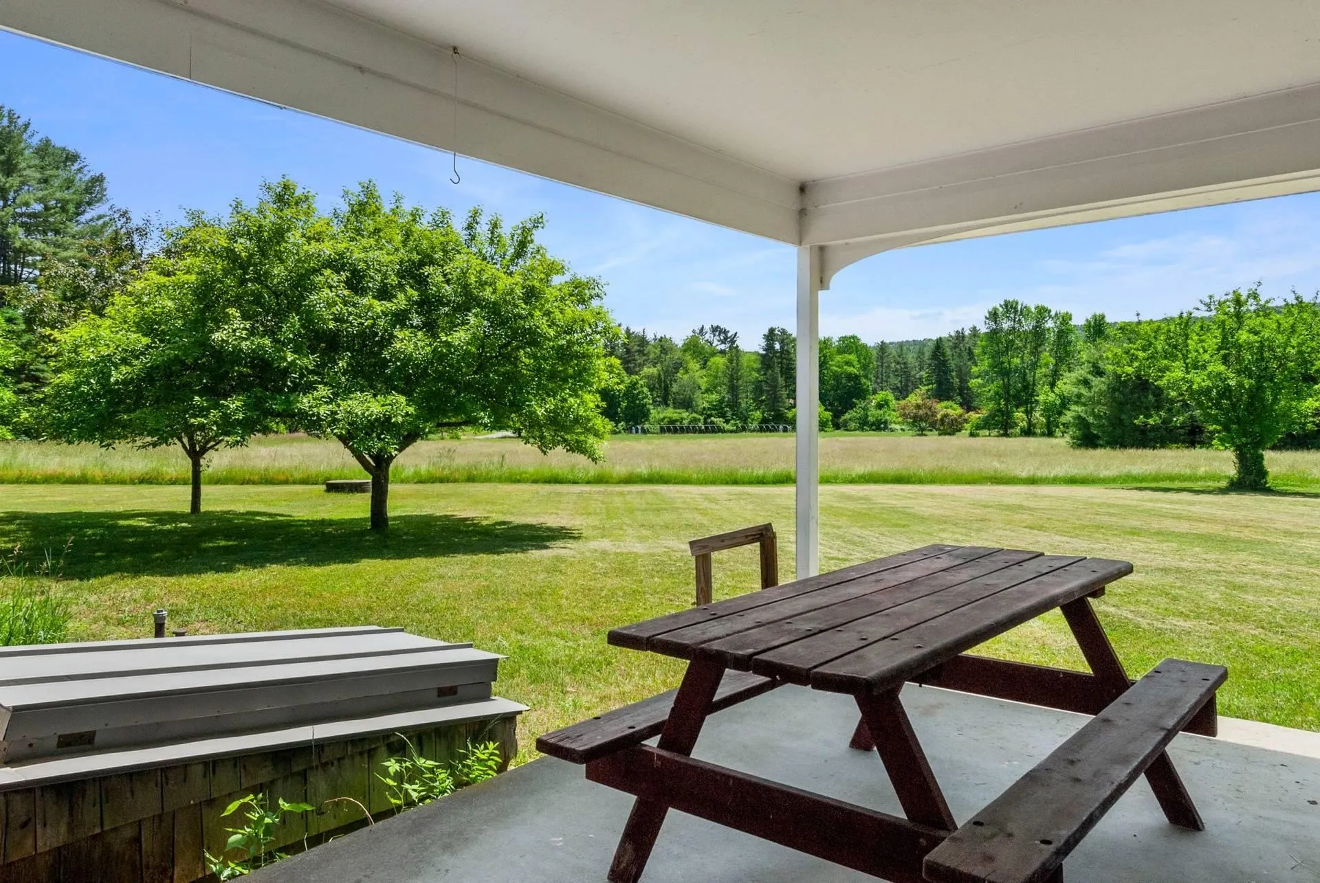 3 Hayward Road Plainfield NH 03781