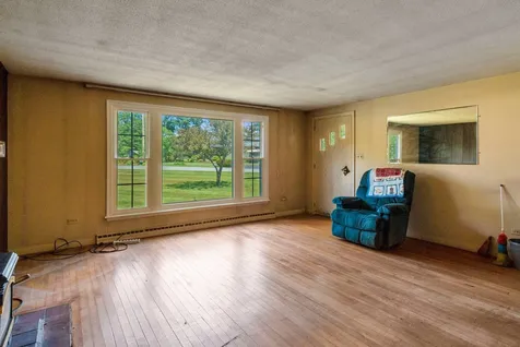 3 Hayward Road Plainfield NH 03781