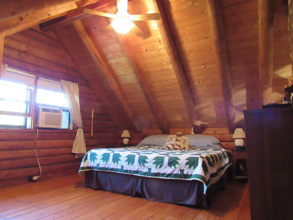 31 Oak Drive Gilsum NH 03448