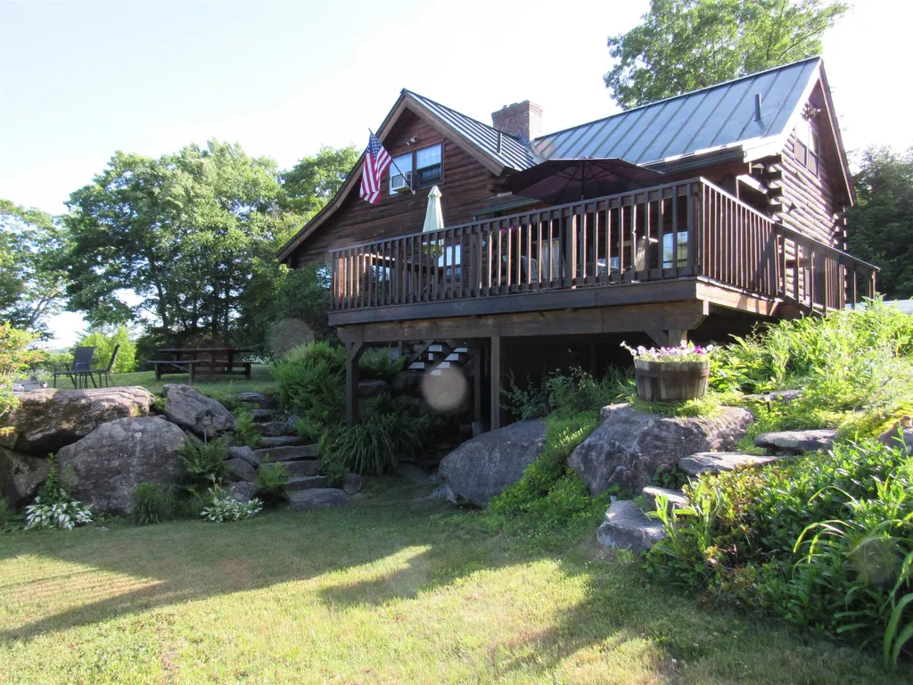31 Oak Drive Gilsum NH 03448