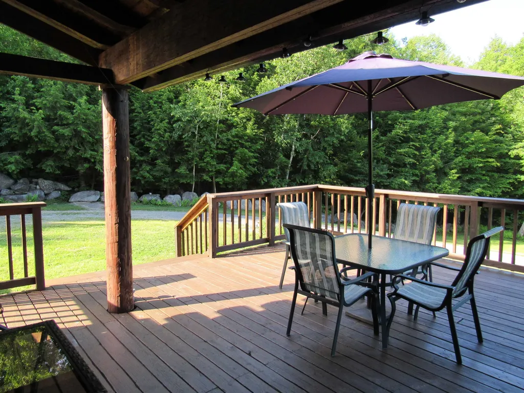 31 Oak Drive Gilsum NH 03448