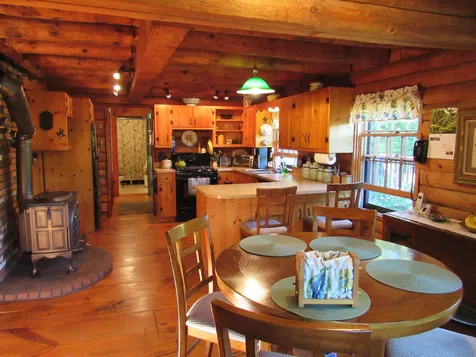 31 Oak Drive Gilsum NH 03448