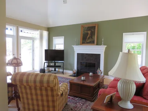 14 Iroquois Lane Bridgewater NH 03222