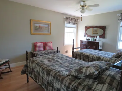 14 Iroquois Lane Bridgewater NH 03222