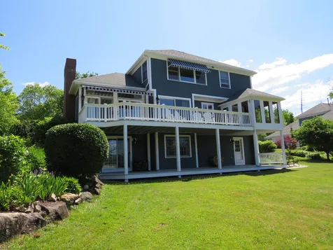 14 Iroquois Lane Bridgewater NH 03222