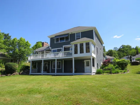 14 Iroquois Lane Bridgewater NH 03222