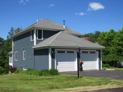 14 Iroquois Lane Bridgewater NH 03222