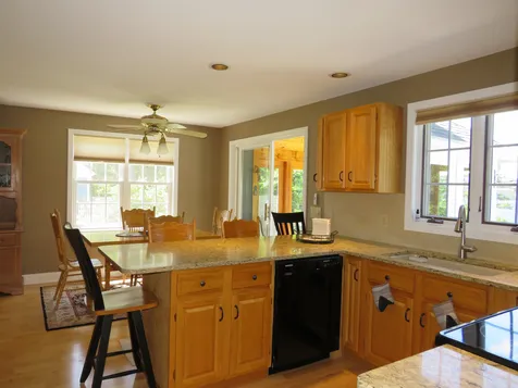 14 Iroquois Lane Bridgewater NH 03222