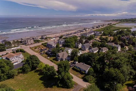 18 Baker Avenue Rye NH 03870