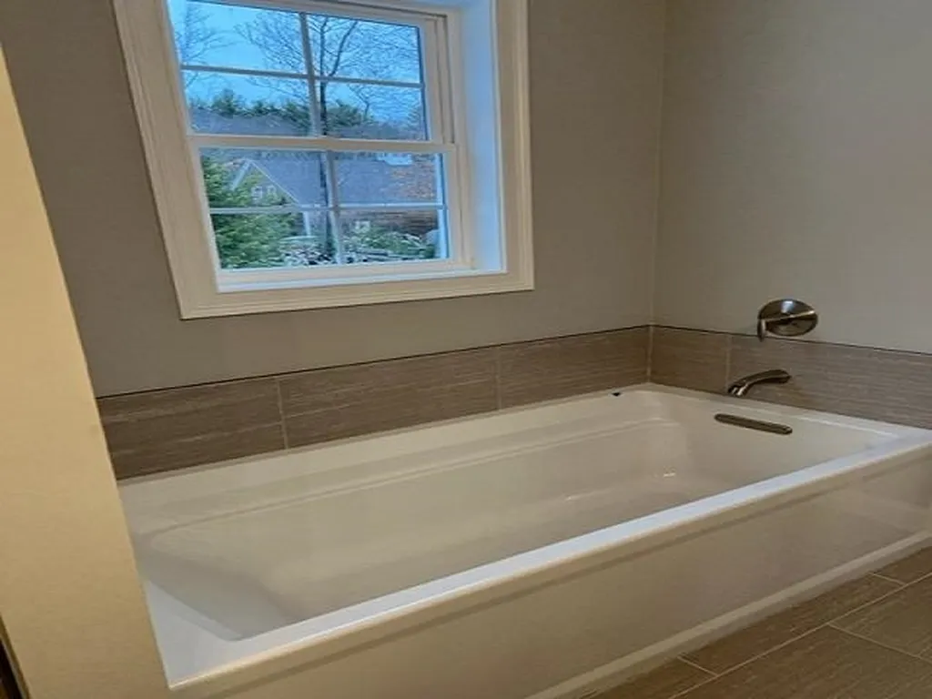 250 Broad Street Hollis NH 03049