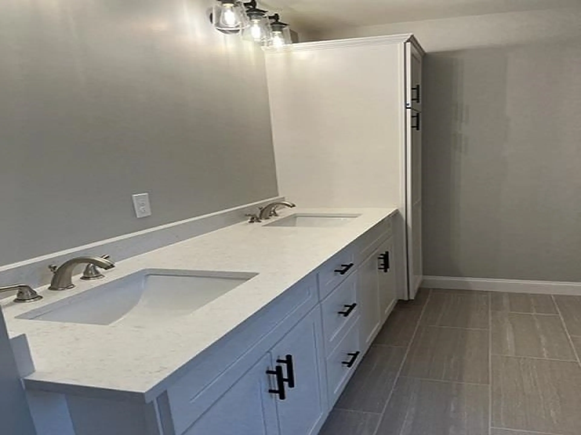 250 Broad Street Hollis NH 03049