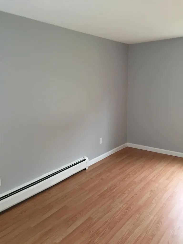 1 Hummingbird Lane Hooksett NH 03106