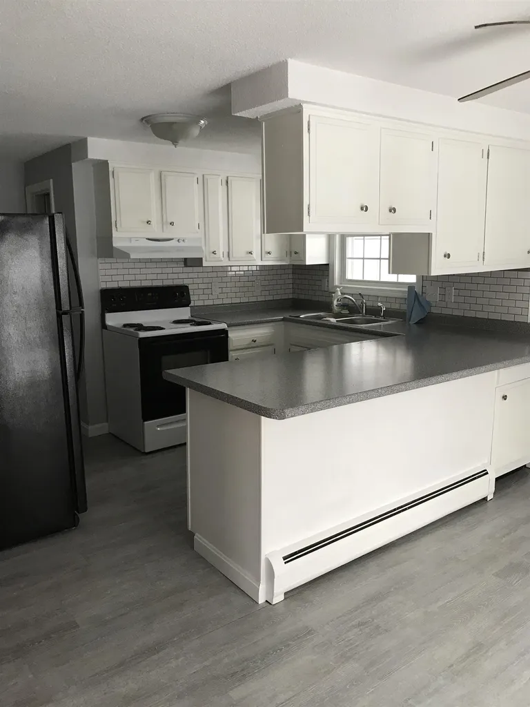 1 Hummingbird Lane Hooksett NH 03106