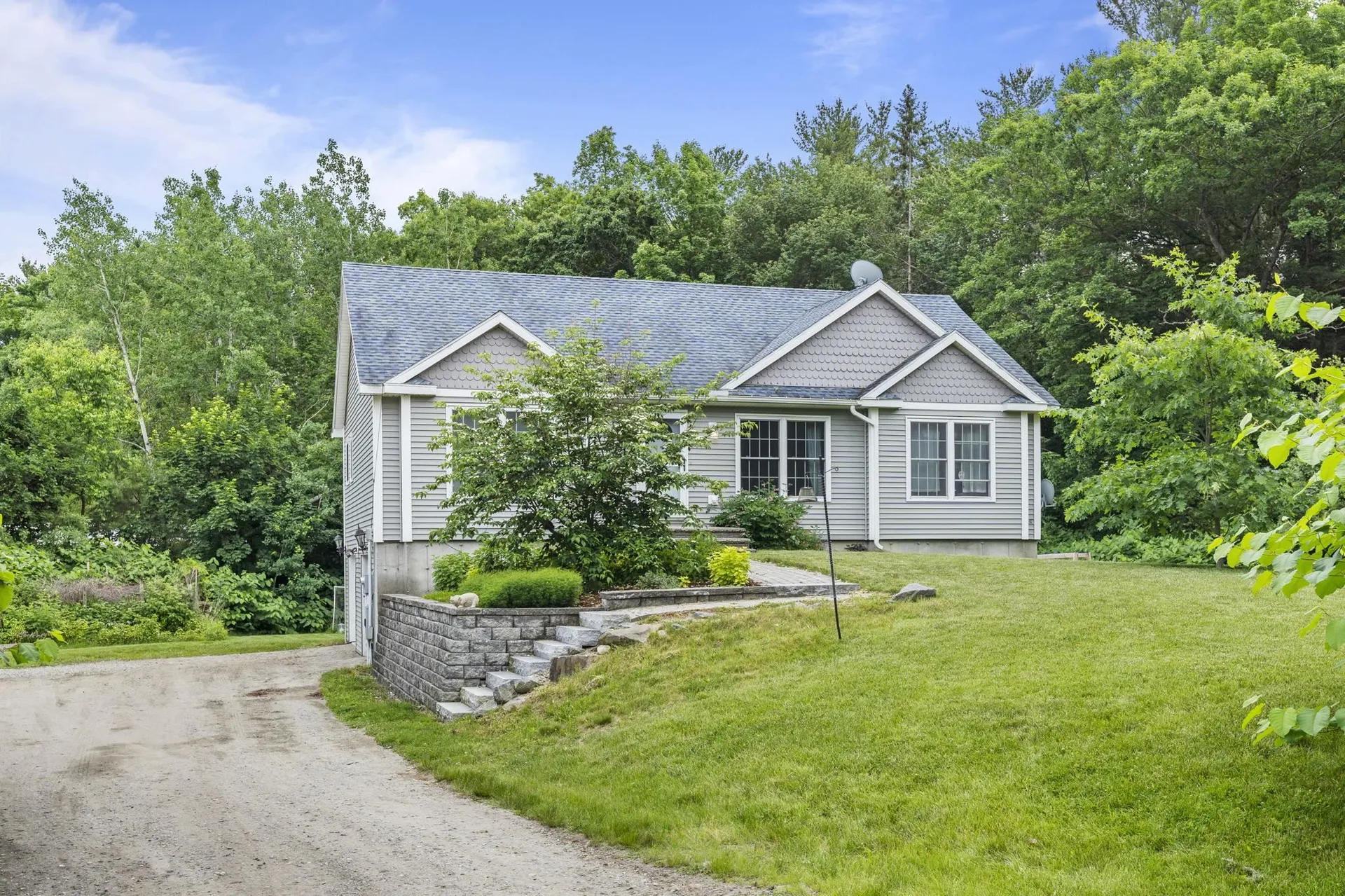 31 Pleasant Street Newfields NH 03856