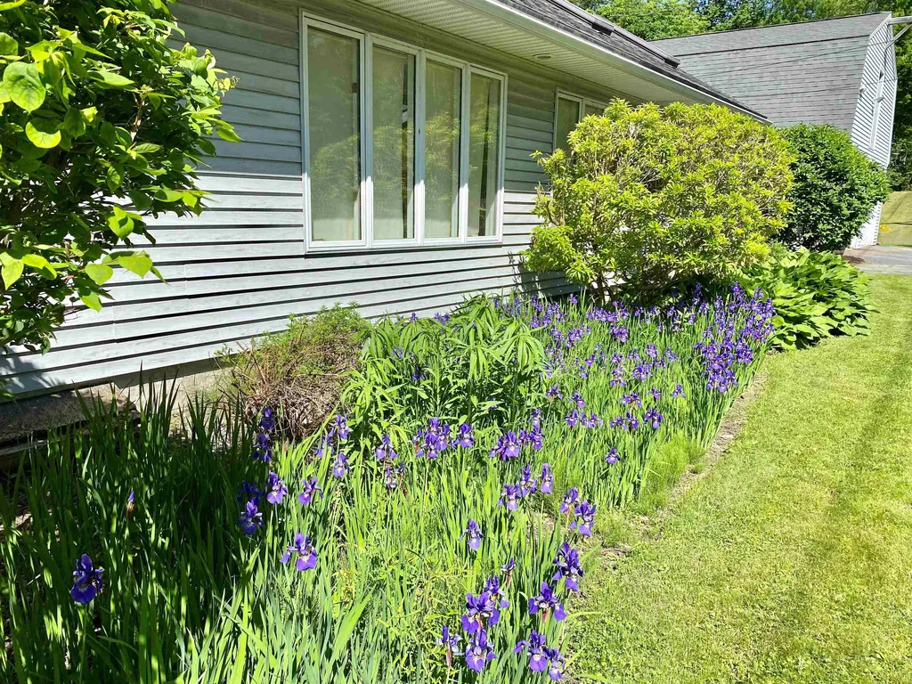 9 Payne Road Lebanon NH 03766