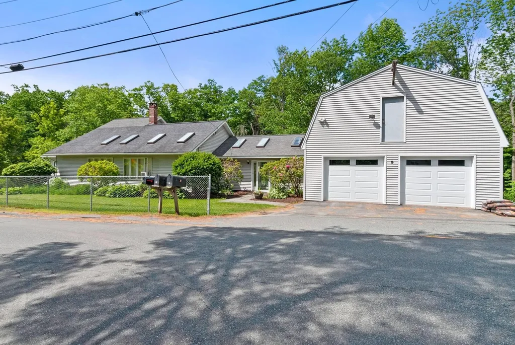 9 Payne Road Lebanon NH 03766