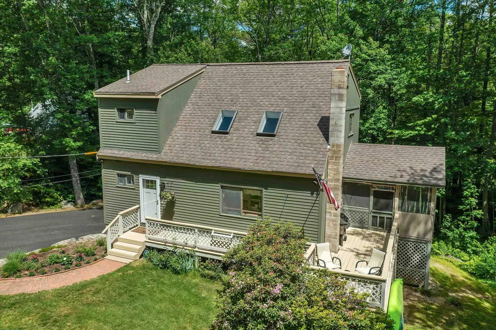 120 Locarno Street Moultonborough NH 03254