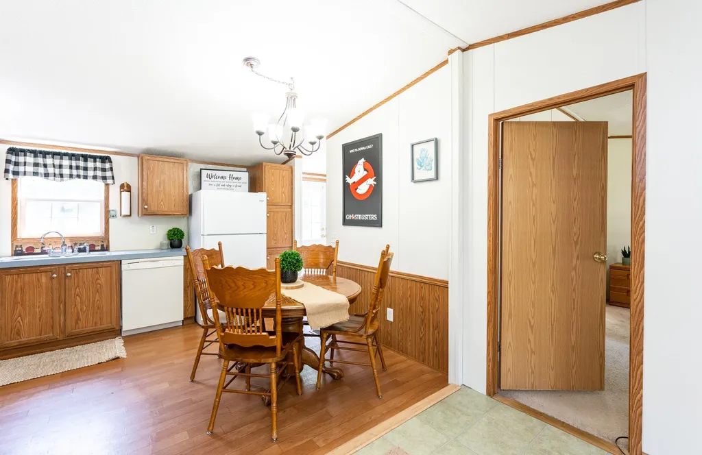 17 True Road Seabrook NH 03874