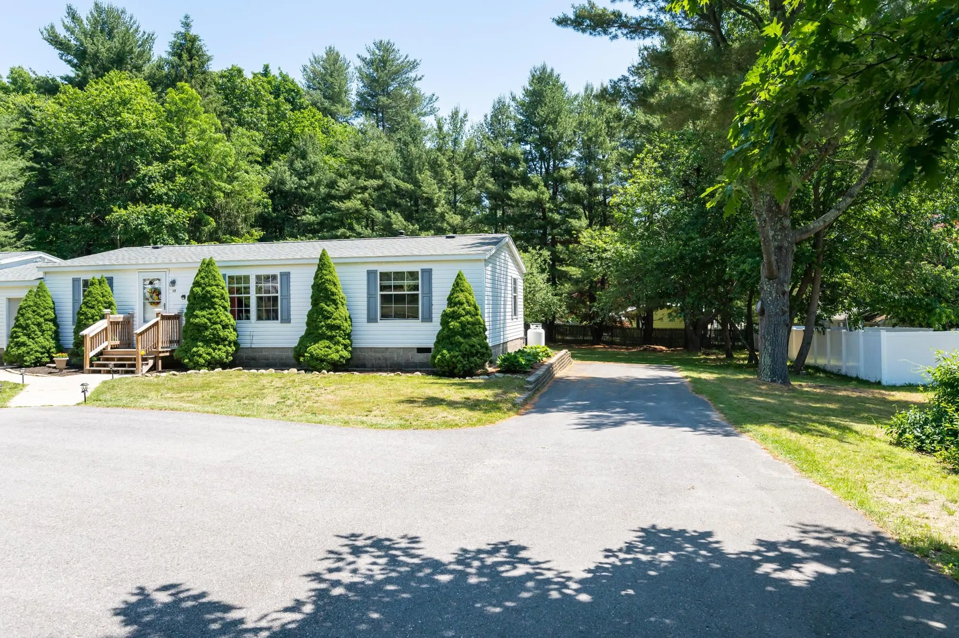 17 True Road Seabrook NH 03874