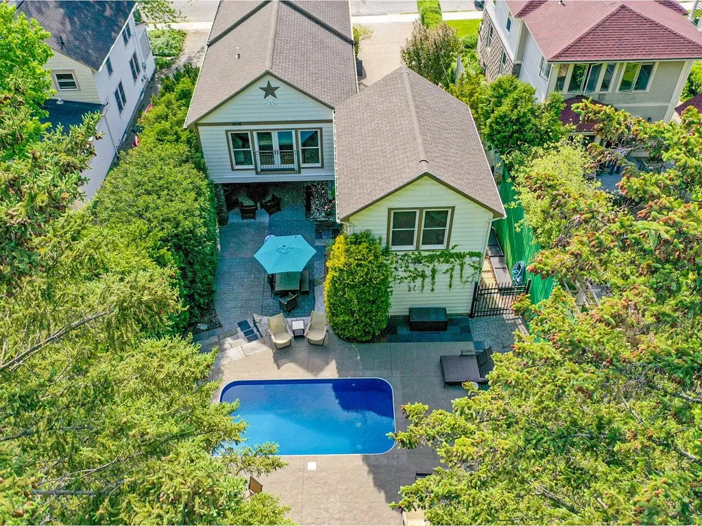 30 Perrotta Place Burlington VT 05401