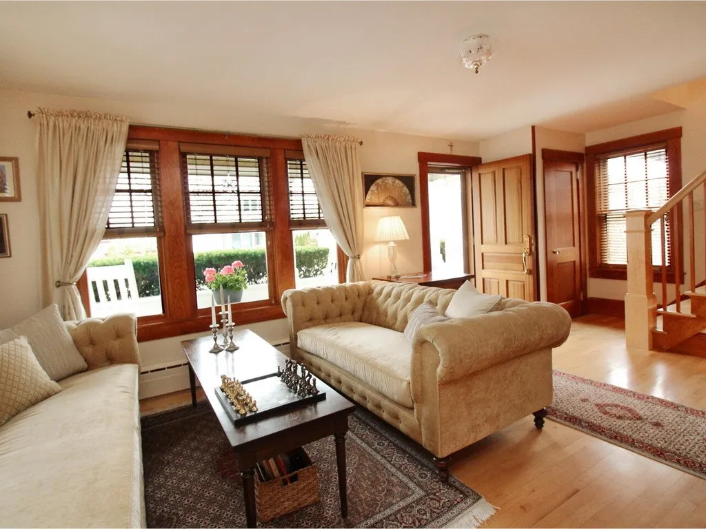 30 Perrotta Place Burlington VT 05401