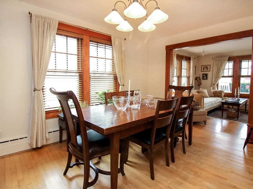 30 Perrotta Place Burlington VT 05401