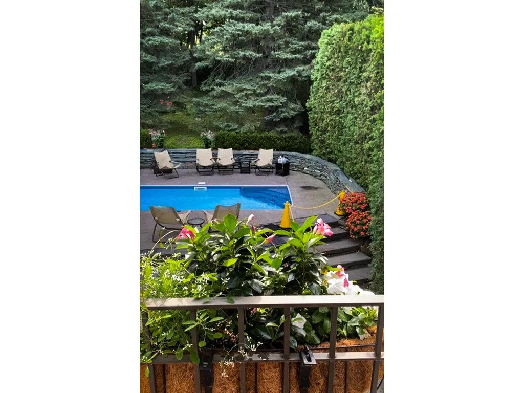 30 Perrotta Place Burlington VT 05401