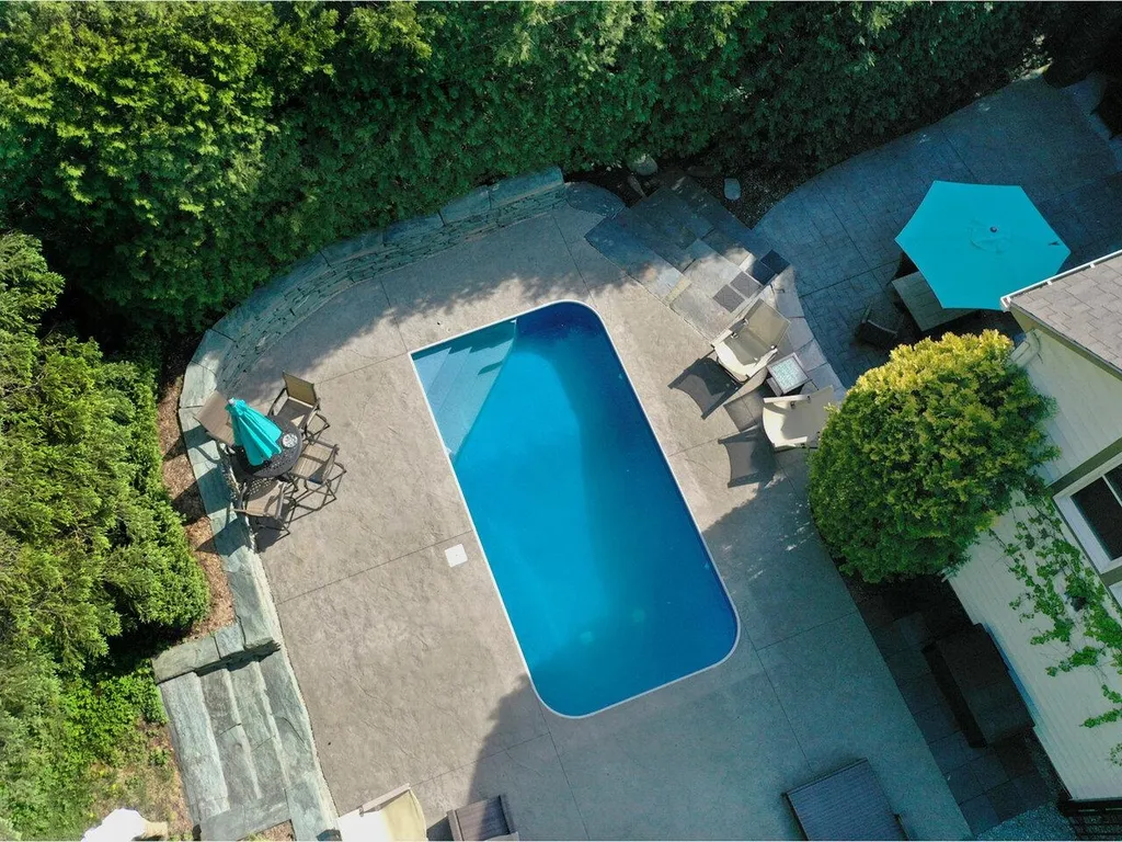 30 Perrotta Place Burlington VT 05401
