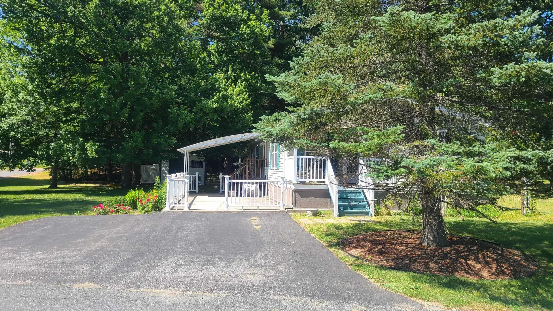 15 Megan Place Claremont NH 03743