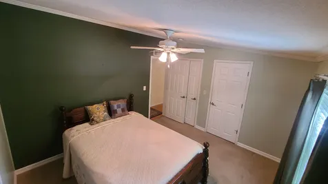 15 Megan Place Claremont NH 03743