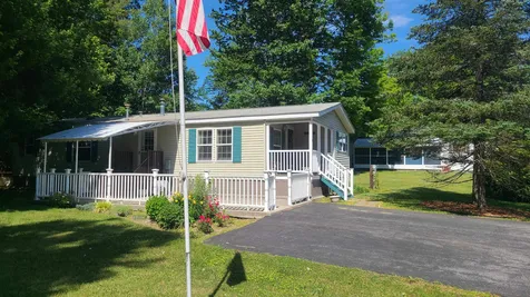 15 Megan Place Claremont NH 03743