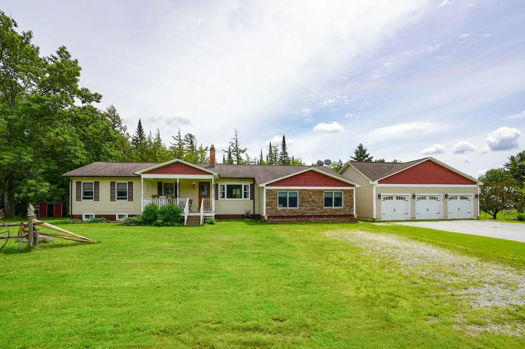 3668 Lake Road Franklin VT 05457