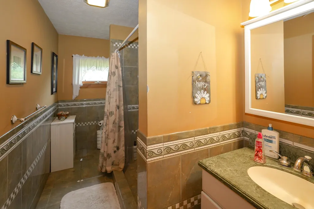 3668 Lake Road Franklin VT 05457
