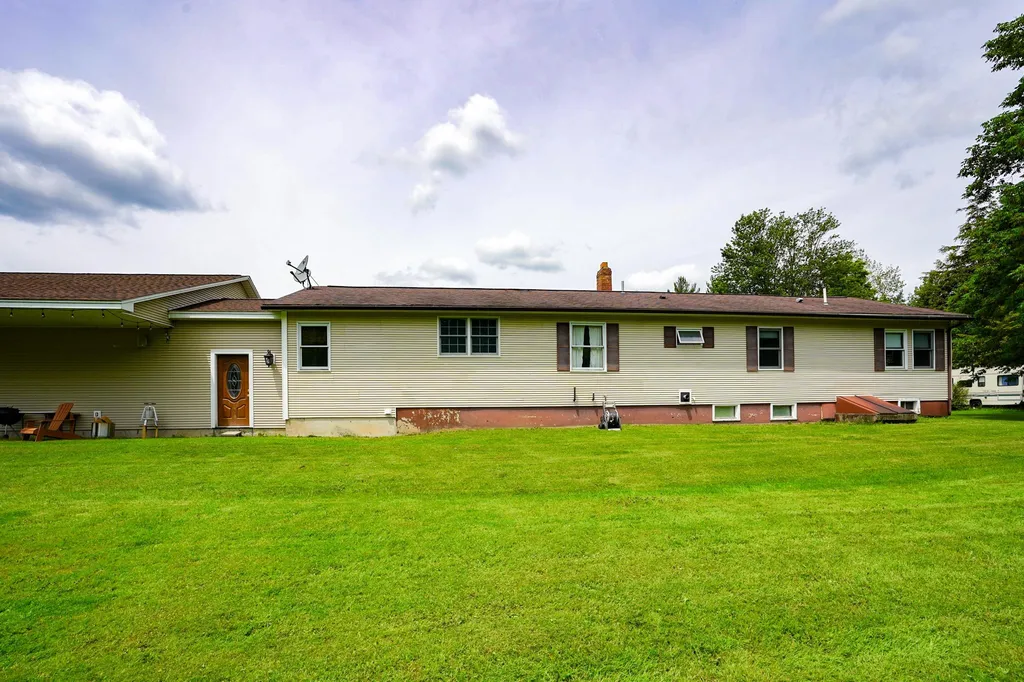 3668 Lake Road Franklin VT 05457
