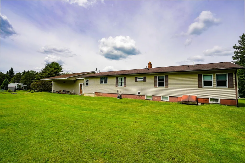 3668 Lake Road Franklin VT 05457