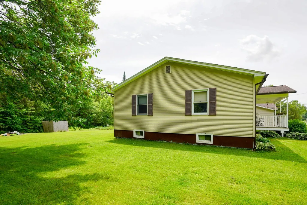 3668 Lake Road Franklin VT 05457