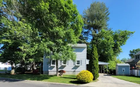 111 Farmer Street Manchester NH 03104