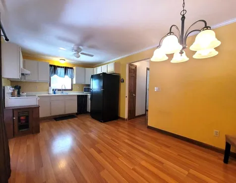 111 Farmer Street Manchester NH 03104