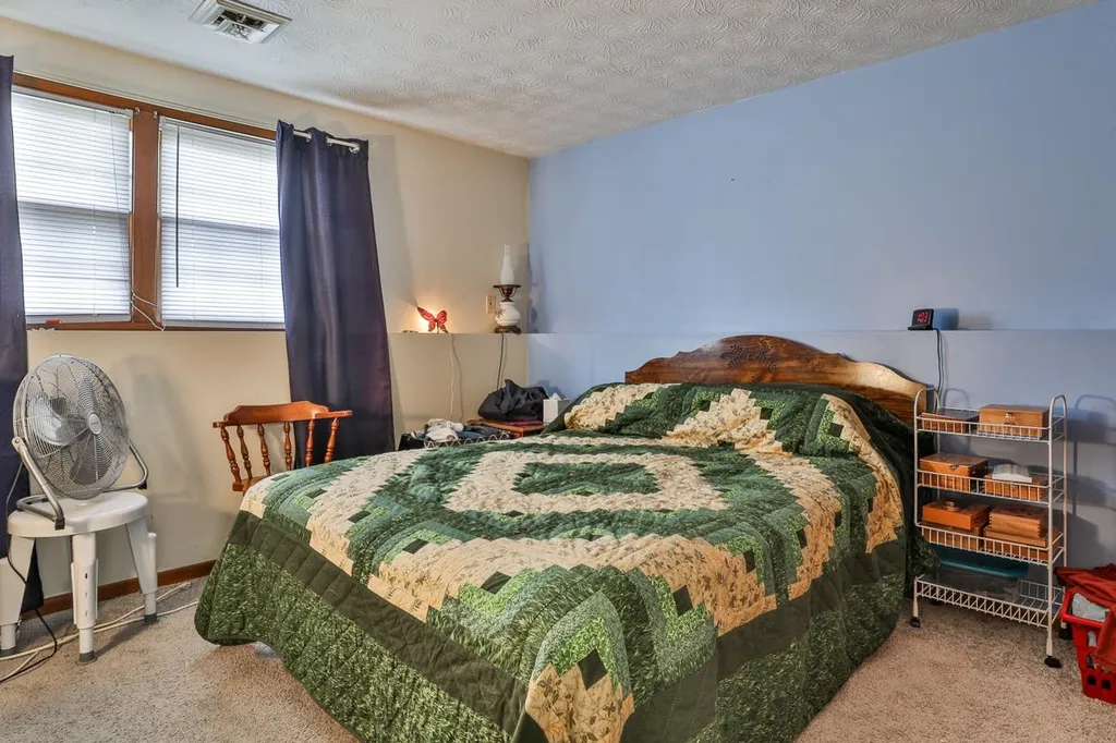 45 Pine Hill Avenue Nashua NH 03064